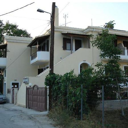 Villa Karolina Tsogkas Sívota エクステリア 写真